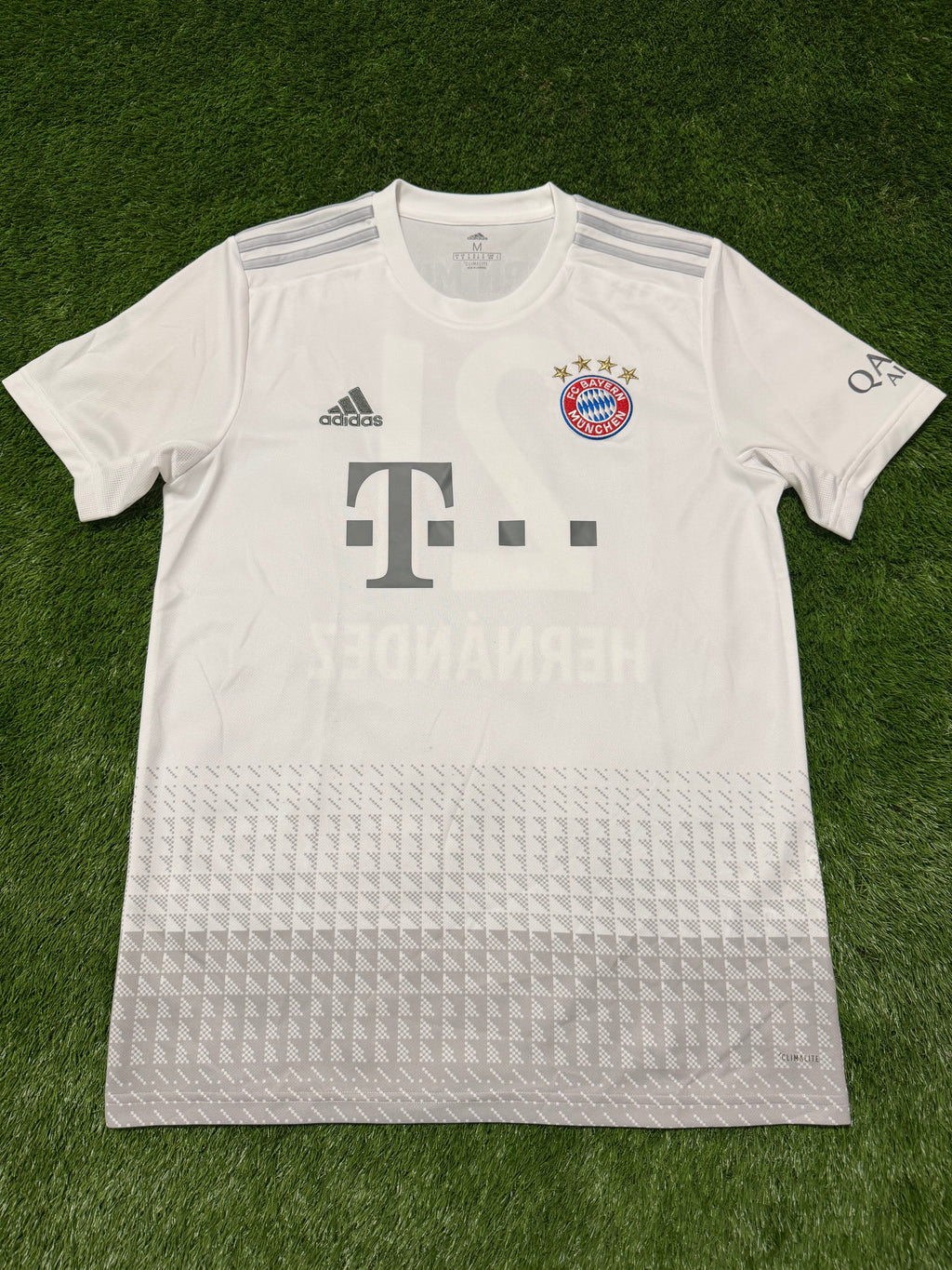 FC Bayern München 2019/2020 #21 Lucas Hernández