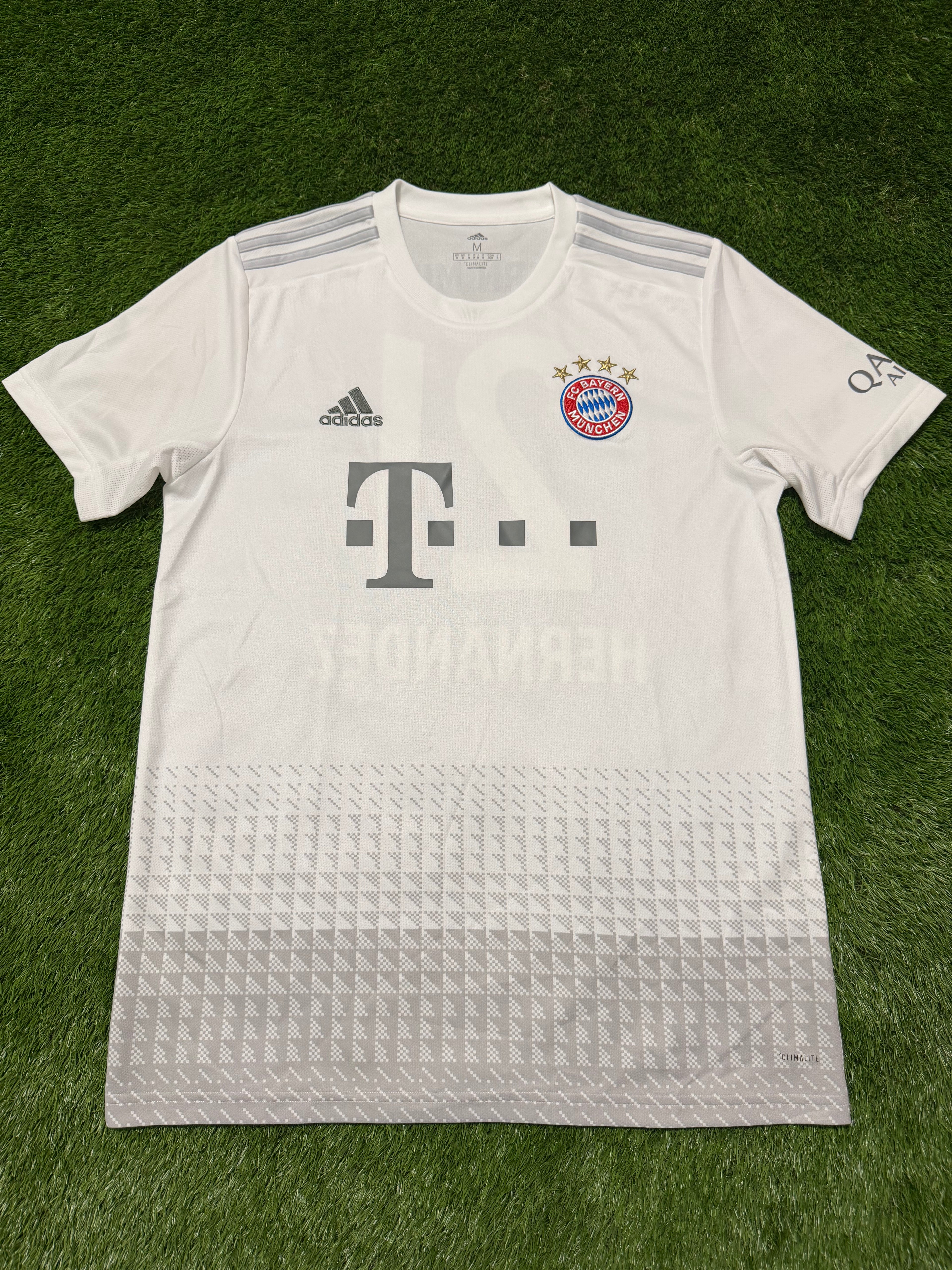 FC Bayern München 2019/2020 #21 Lucas Hernández