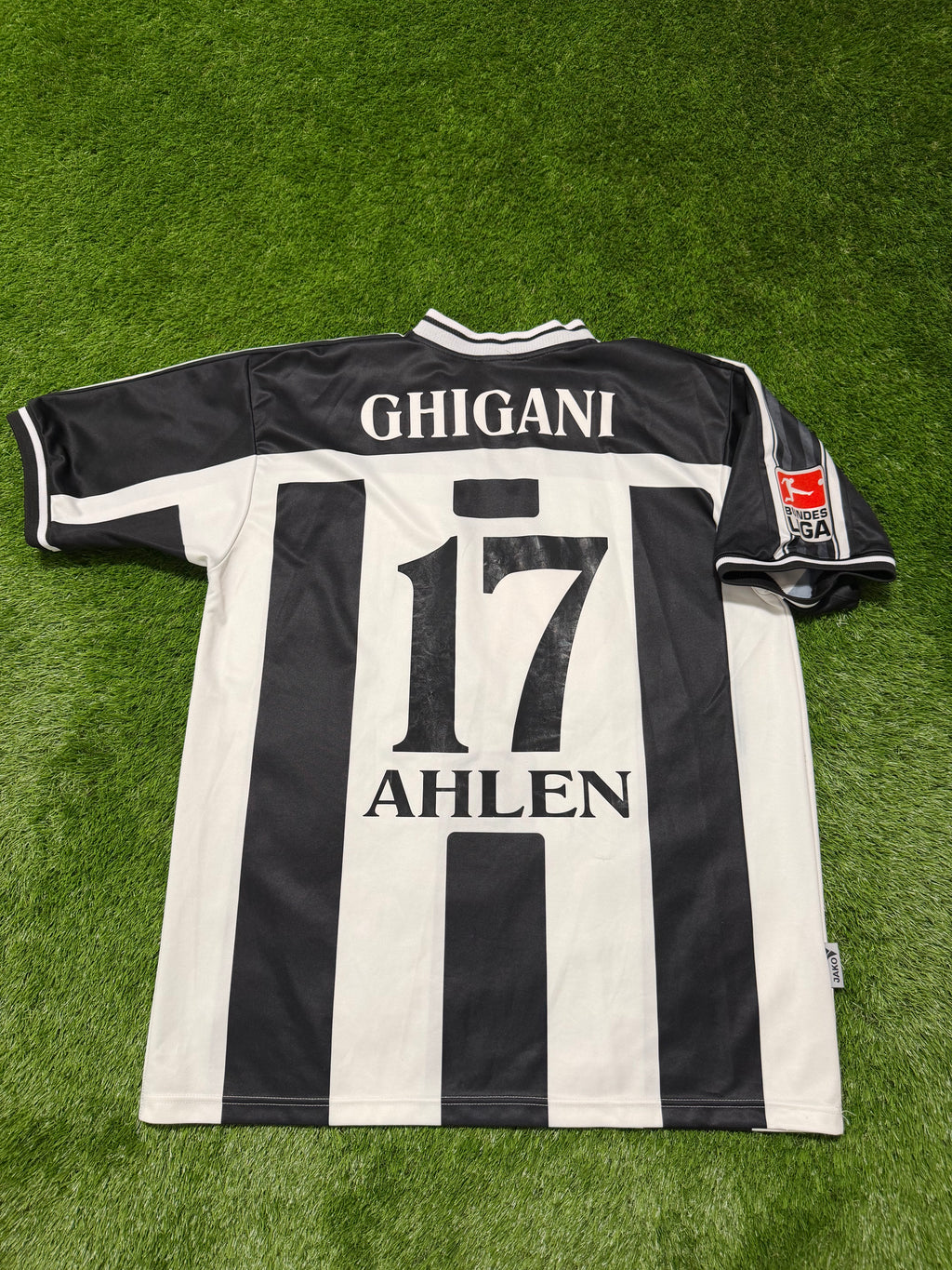 LR Ahlen 2002/2003 Spielertrikot #17 Ghigani