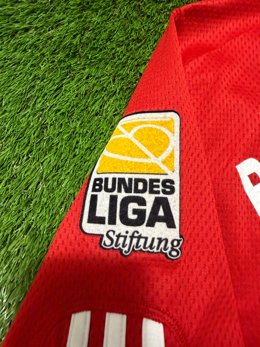 FC Bayern München 2009/2010 #33 Mario Gomez