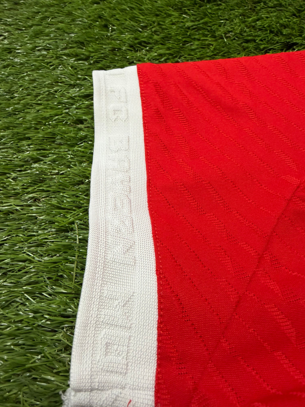 FC Bayern München 2023/2024 Authentic #13 Eric-Maxim Chupo-Moting