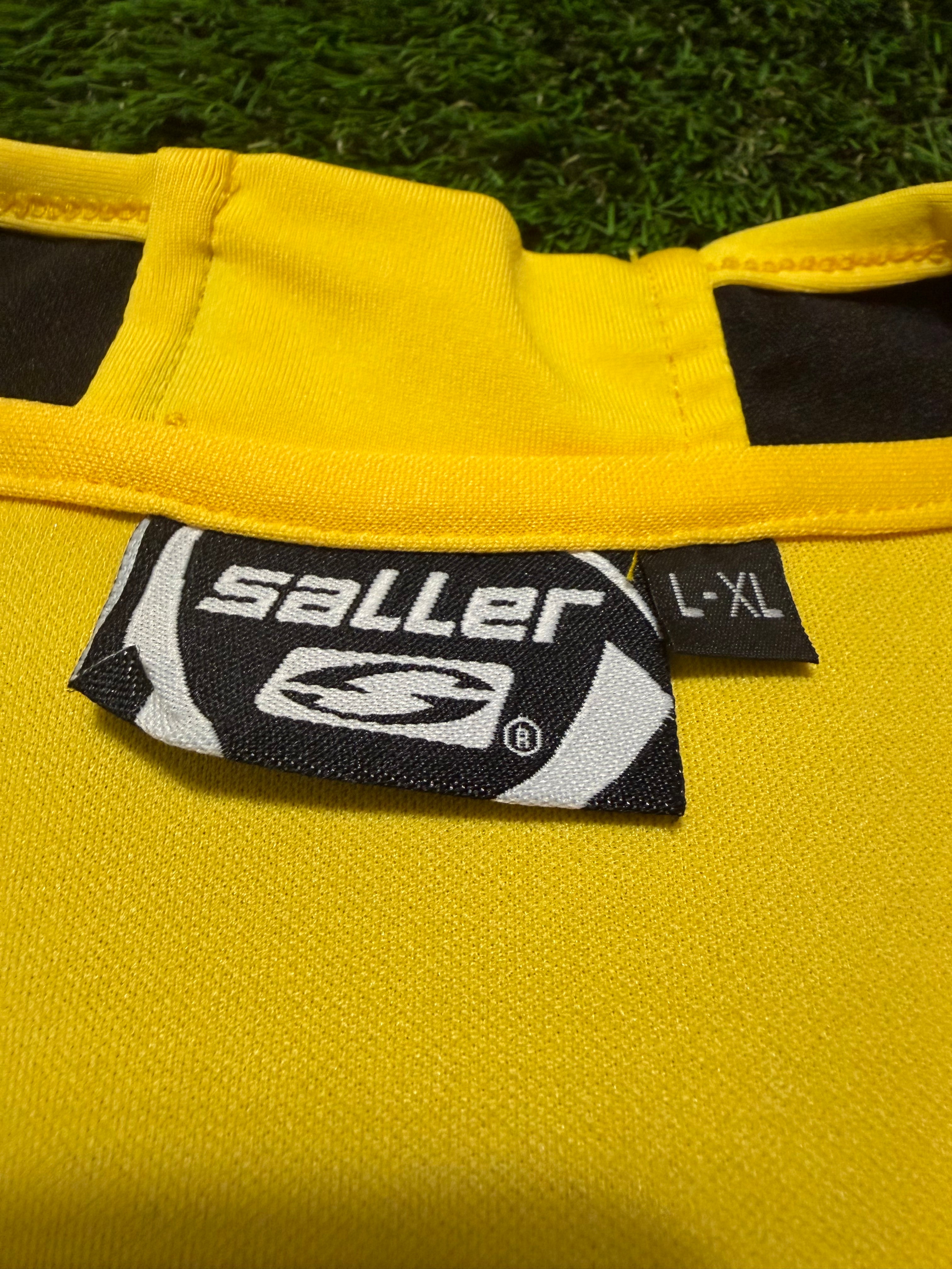 TuS Koblenz 2009/2010 #18 Lars Bender