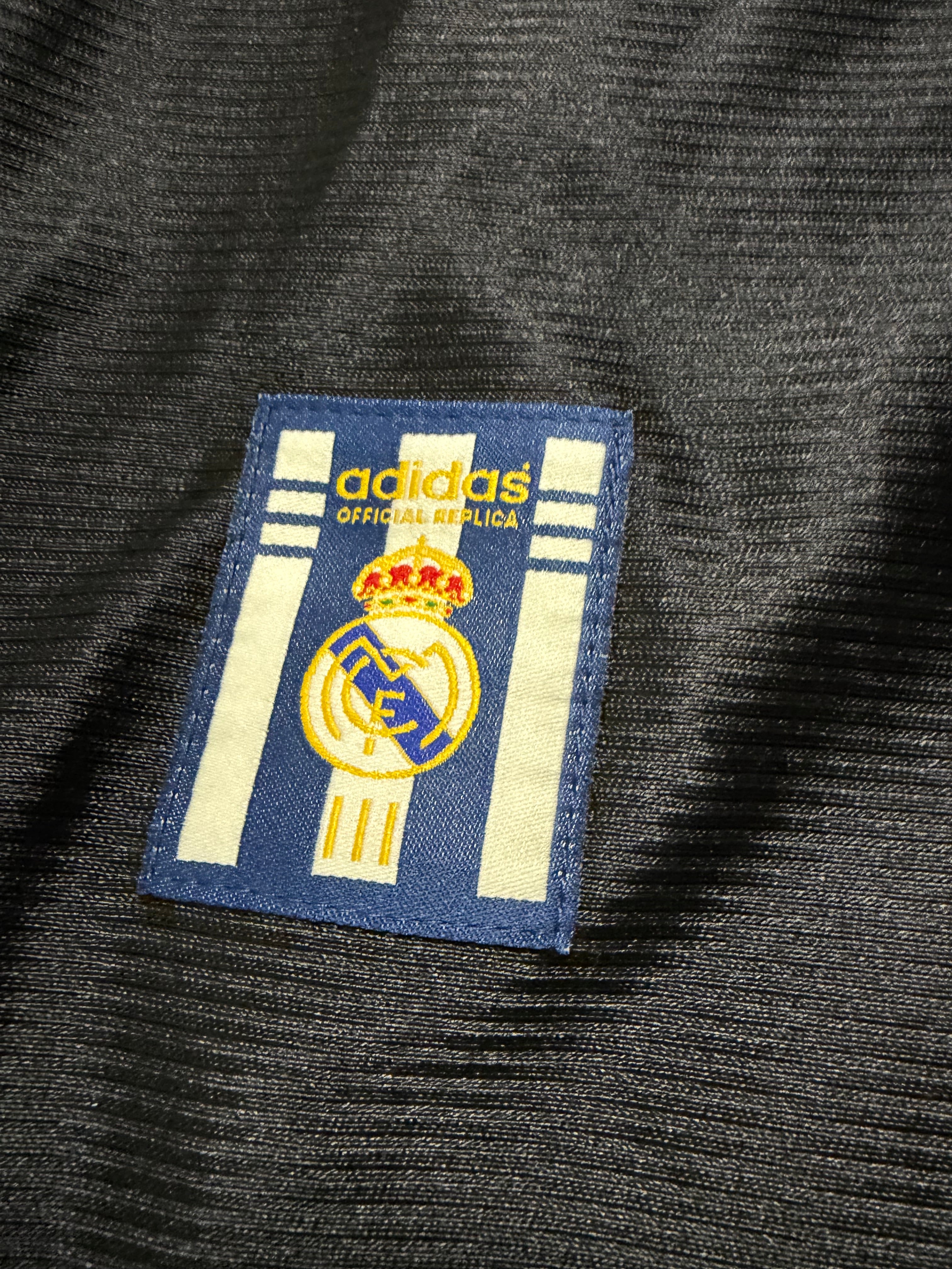 Real Madrid 1999/2000 #10 Luis Figo