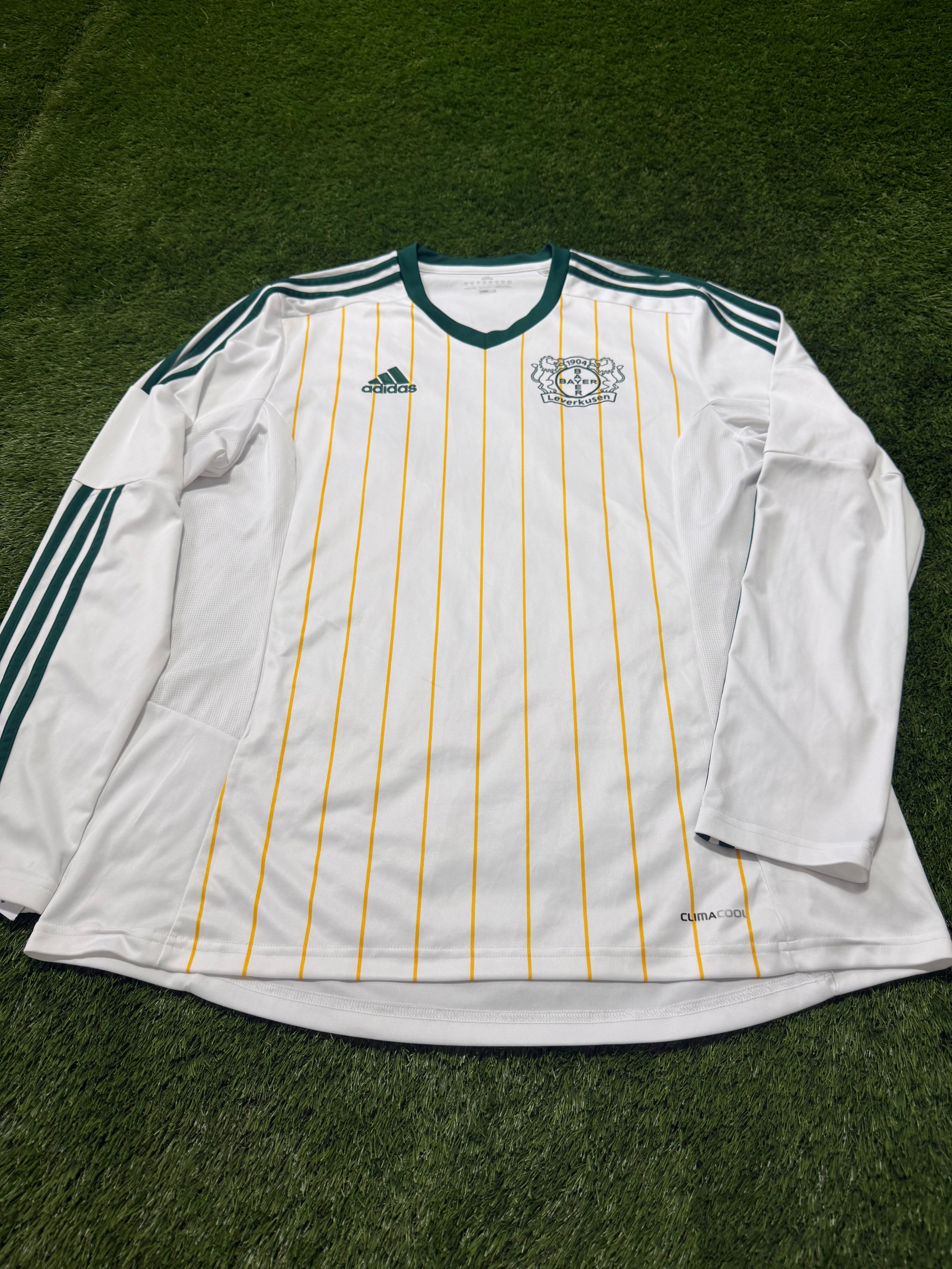 Bayer 04 Leverkusen 3rd longsleeve 2013/2014