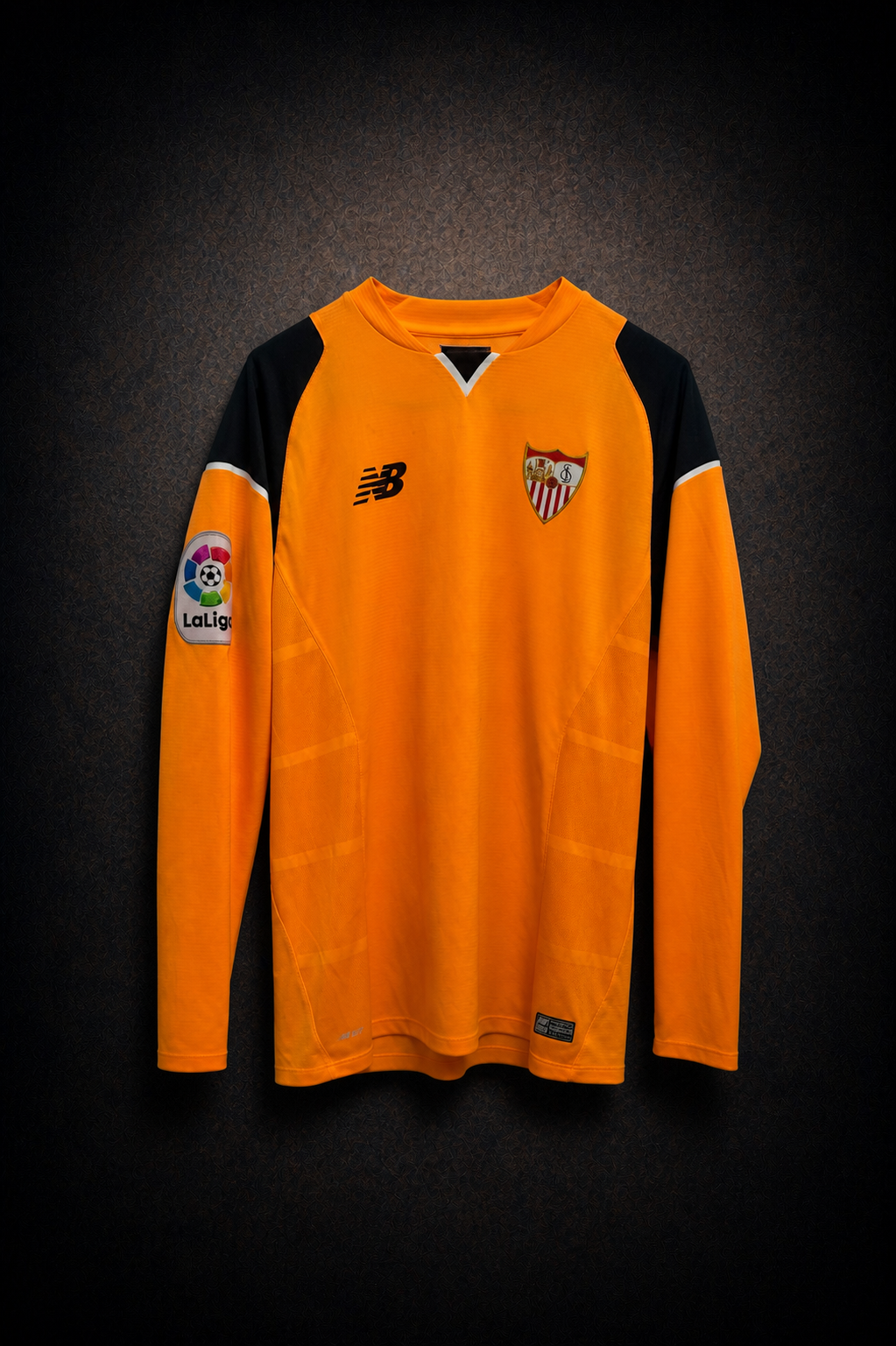 Sevilla FC TW 2016/2017 #1 Sergio Rico