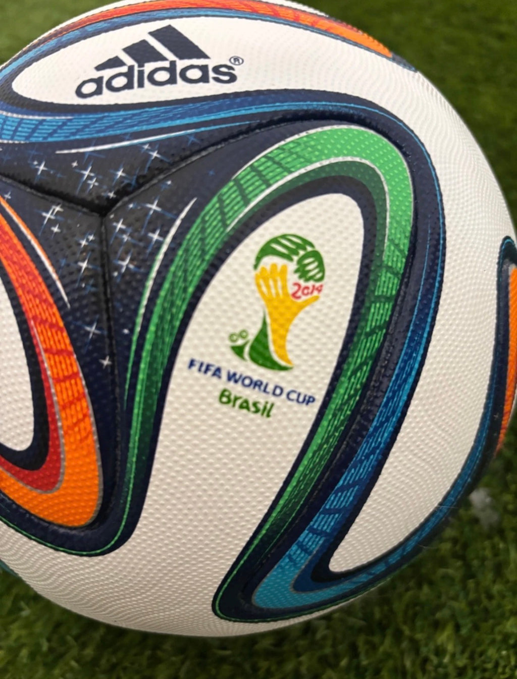 brazuca OMB WM 2014