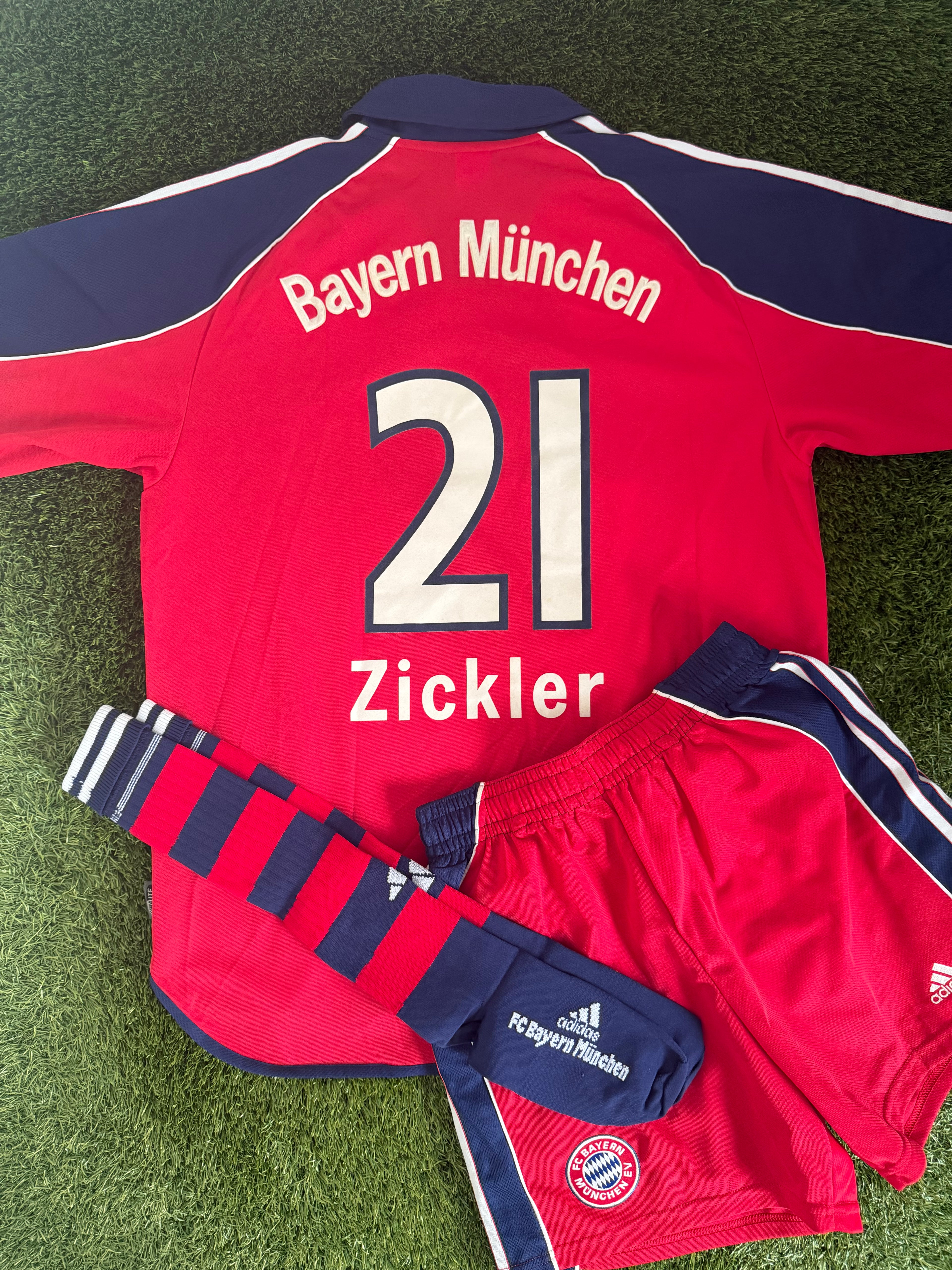FC Bayern München 1999/2000 #21 Alexander Zickler