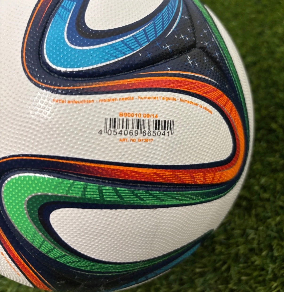 brazuca OMB WM 2014