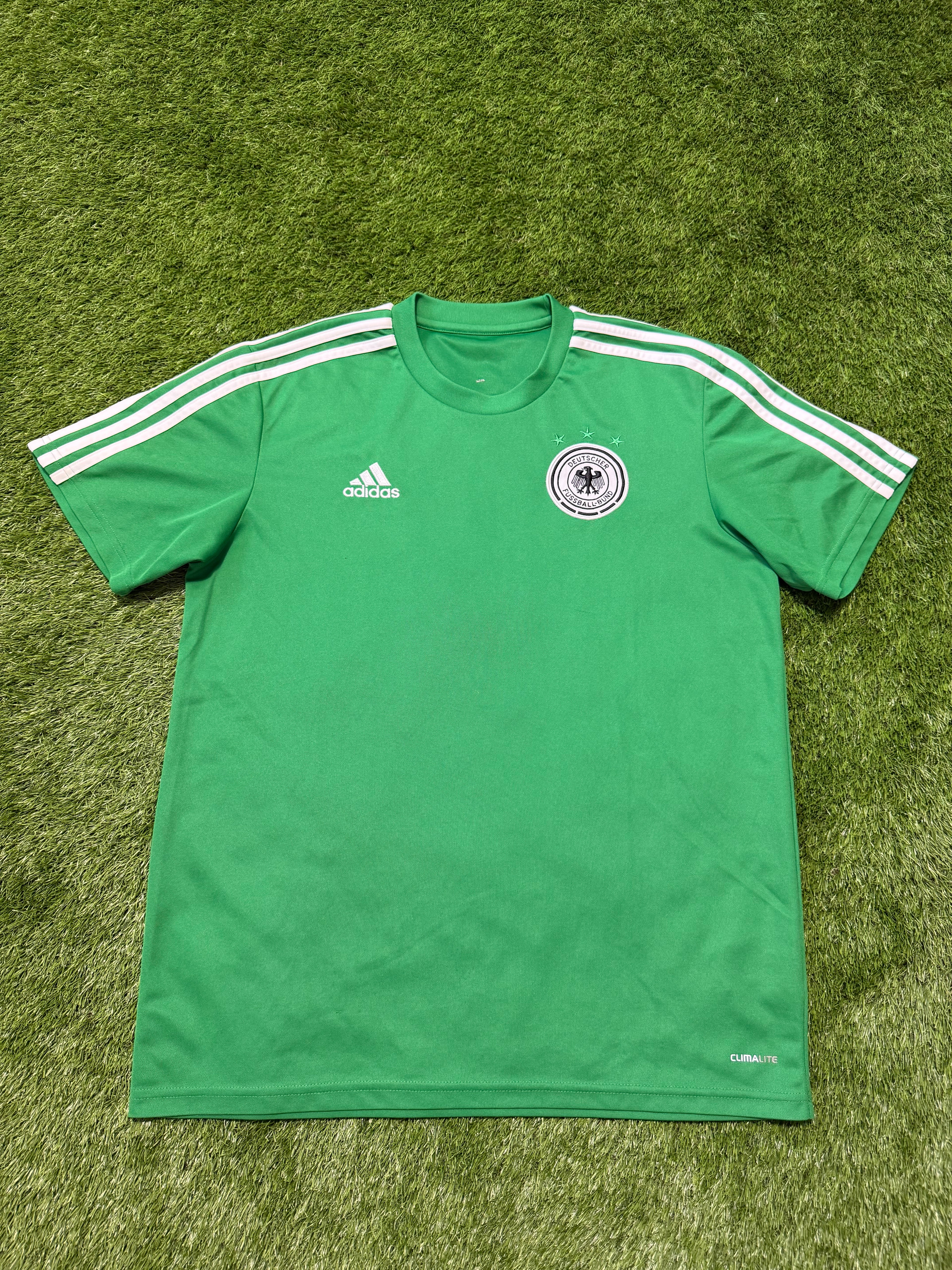DFB 2012
